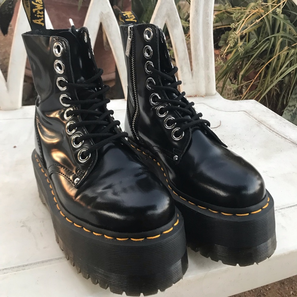Jadon Max Platforms